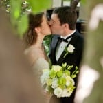 Bride and groom kiss at Princeton's Nassau Inn, shot by NJ wedding photographer Kyo Morishima