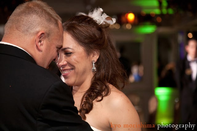 Bride and groom dance at Shadowbrook in Shrewsbury, New Jersey, by NJ wedding photographer Kyo Morishima