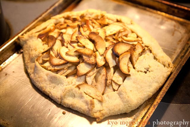 Rustic Apple Pie with Free-form Crust, photographed by Kyo Morishima