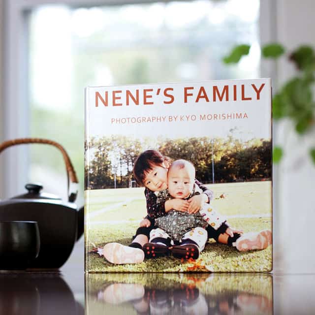 Family photo book by Kyo Morishima Photography