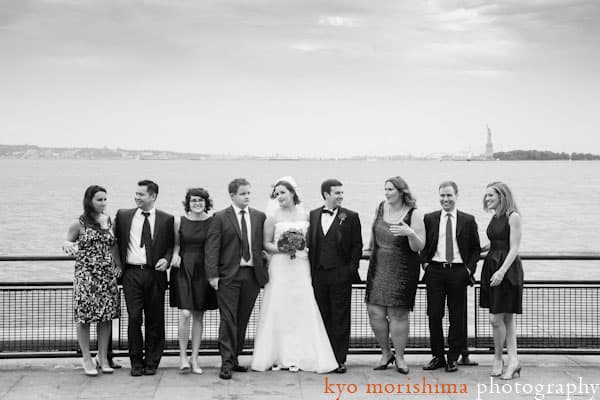 Battery Gardens wedding portrait, photographed by NYC wedding photographer Kyo Morishima