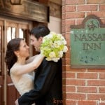 Nassau Inn wedding picture, photographed by NJ wedding photographer Kyo Morishima