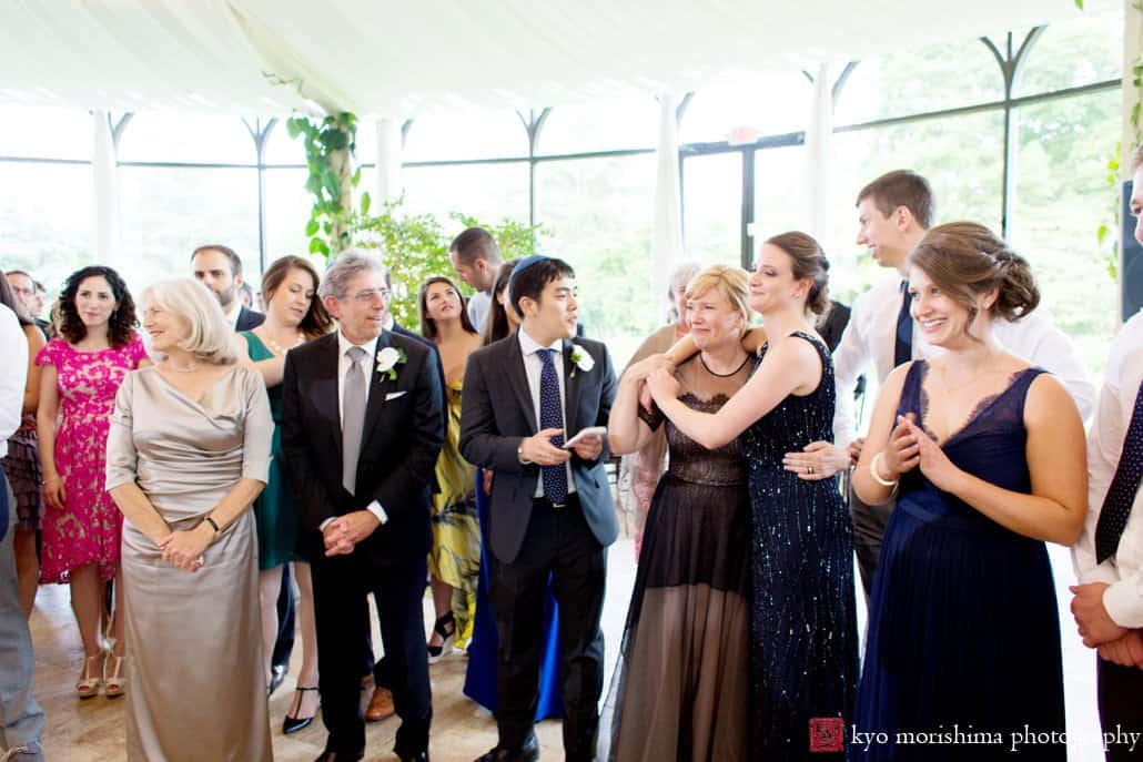 Mother of the bride gets tearful as she watches bride and father dance at Jasna Polana wedding photographed by Kyo Morishima