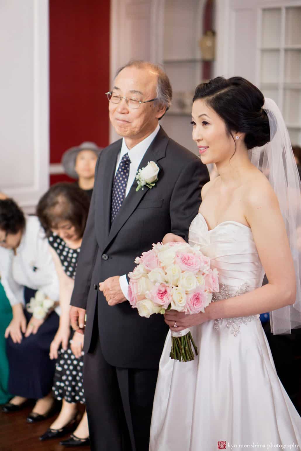 Bride and father during India House wedding ceremony photographed by Korean wedding photographer Kyo Morishima