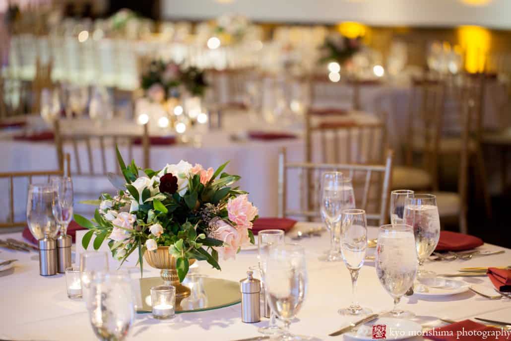 Cherry Valley Country Club wedding reception photo with centerpiece by Princeton florist Viburnum