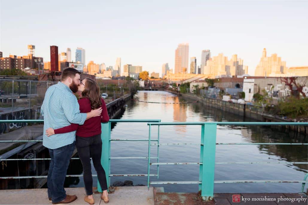 Gowanus Canal engagement photo by Brooklyn photographer Kyo Morishima