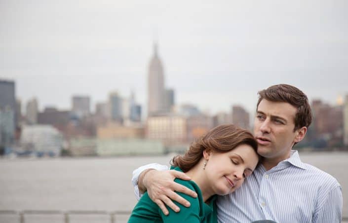 Engagement photos NYC locatins: Sinatra Park in Hoboken with Manhattan in the background
