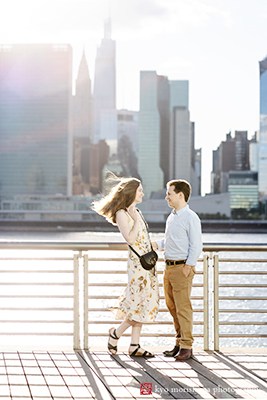 Gantry Plaza State Park, LIC, NYC, Kyo Morishima Photography, outdoor, engagement portrait, couple