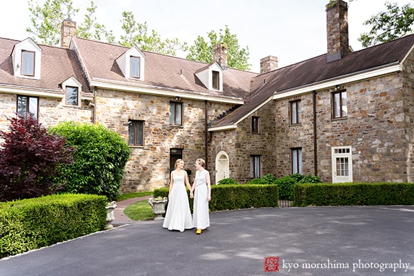 The Manor House Prophecy Creek PA wedding brides portrait