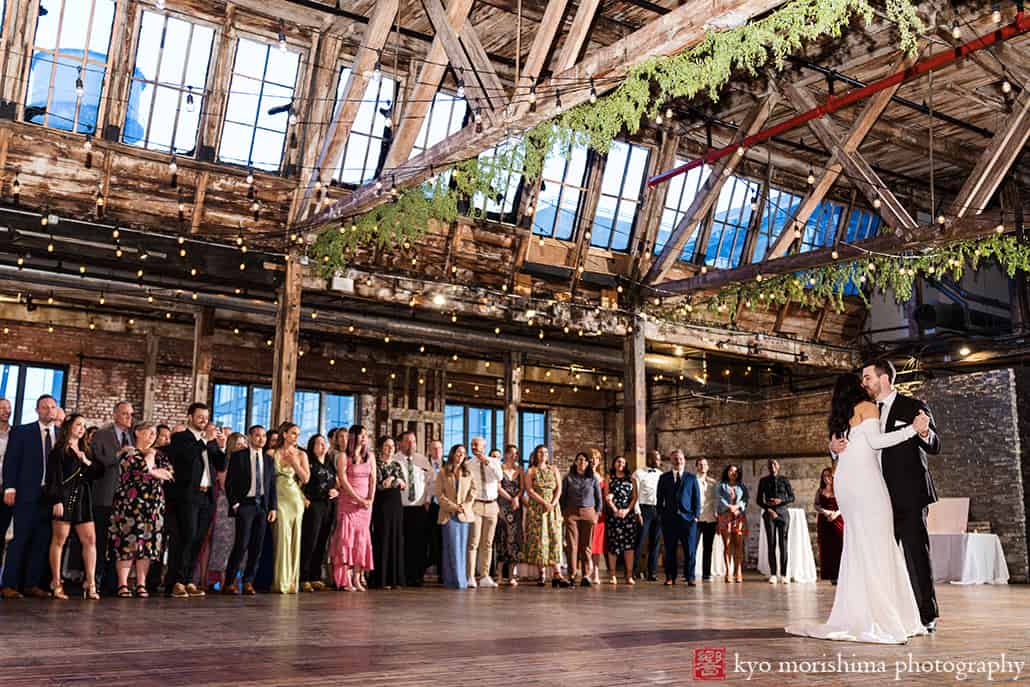 rustic, spring, wedding, Brooklyn, Greenpoint Loft, Kyo Morishima Photography, NYC, ceremony bride and groom newlyweds fall spring autumn reception first dance