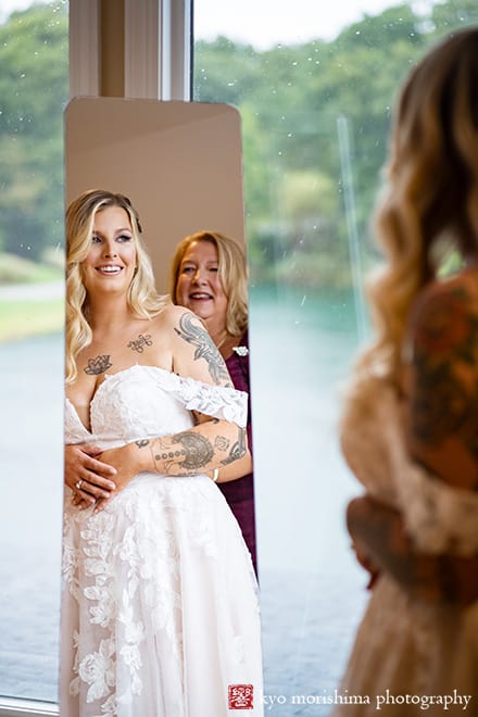Fall Rock Island Lake Club NJ wedding getting ready bride and her mother reflection mirror smiling