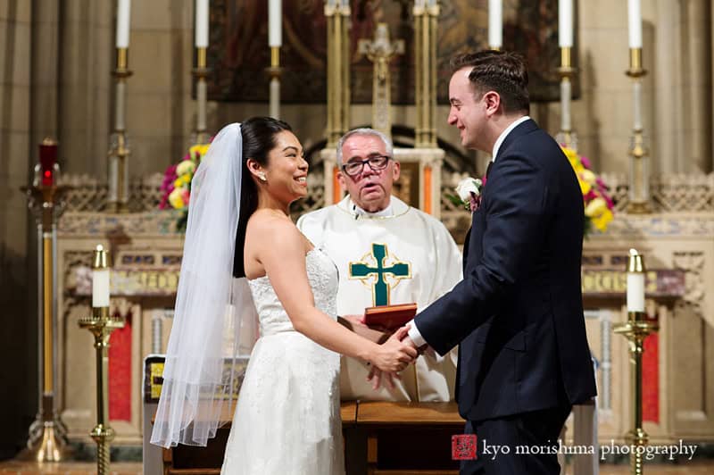 ceremony, church of the blessed sacrament, fall, new York, nyc, wedding, Kyo Morishima Photography, bride and groom