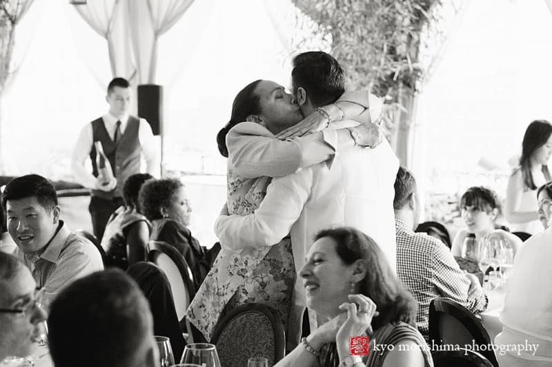 nomad hotel, roof top, wedding reception, fall, Manhattan new York, nyc, wedding, Kyo Morishima Photography, guests, toast, smiling