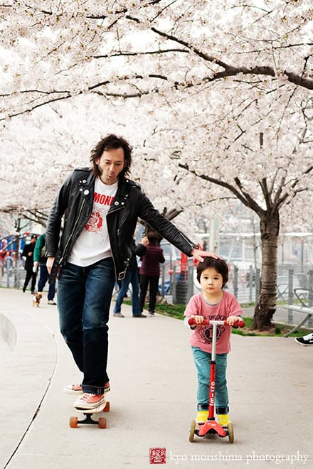 Cherry blossom Hunter's Point South Park Long Island city NYC Spring boy Brooklyn family portrait son Manhattan ニューヨーク　家族　写真　ポートレート　アメリカ　桜