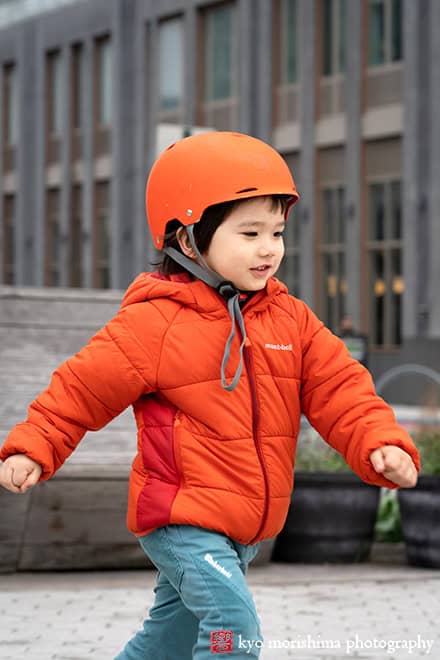 Cherry blossom Hunter's Point South Park Long Island city NYC Spring boy Brooklyn family portrait son Manhattan Brooklyn Empire State Building scooter skateboarding　ニューヨーク　家族　写真　ポートレート　アメリカ　桜