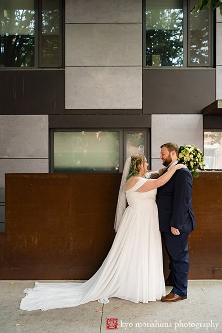 501 Union Gowanus canal Brooklyn documentary street life style wedding portrait newlywed holding hug