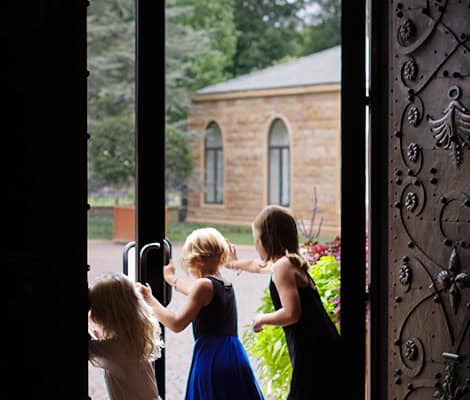 Jasna Polana, country club, wedding, Princeton, outdoor, portrait, spring, fall, autumn, NJ, flower girls, candid, documentary, photo