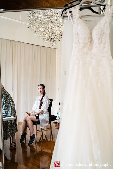 Bride getting ready Midtown Loft & Terrac, Manhattan NYC rooftop wedding event venue