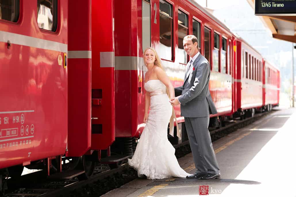 bride and groom trash the dress portrait destination elopement wedding St Moritz Switzerland train station Europe サンモリッツ スイス ヨーロッパ