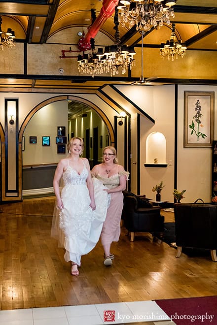 Box House Hotel in Brooklyn, NYC bride getting ready