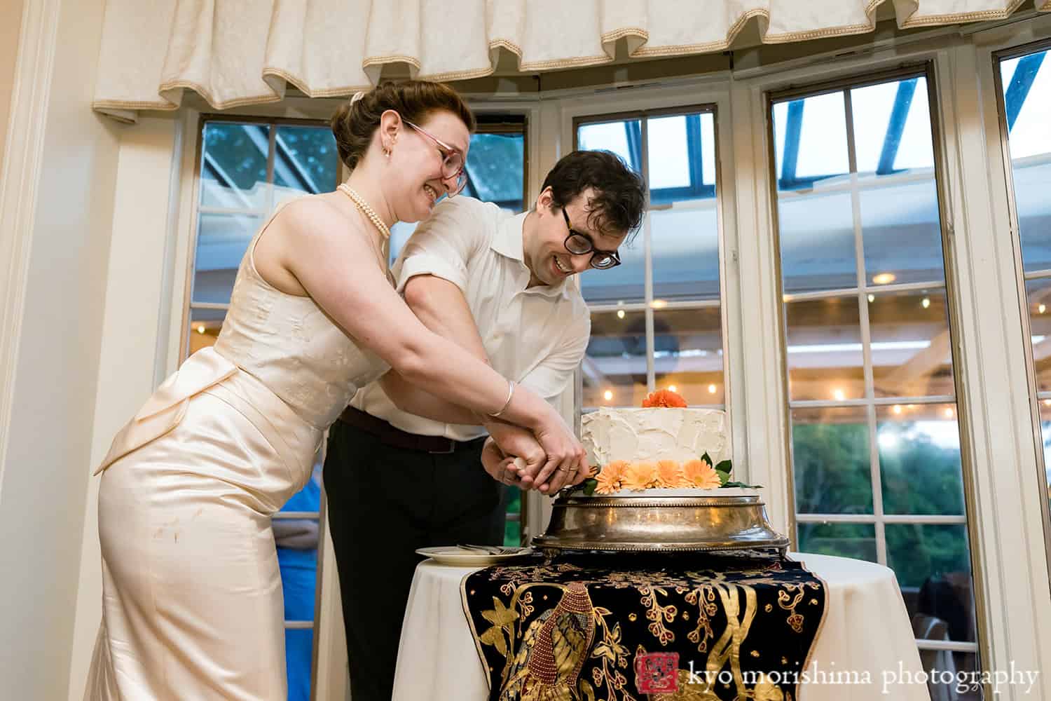 Spring Mountain Lakes House Princeton NJ outdoor wedding bride and groom guests cutting cake