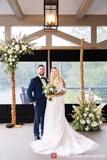 Rock Island Lake Club NJ Wedding newly weds portrait