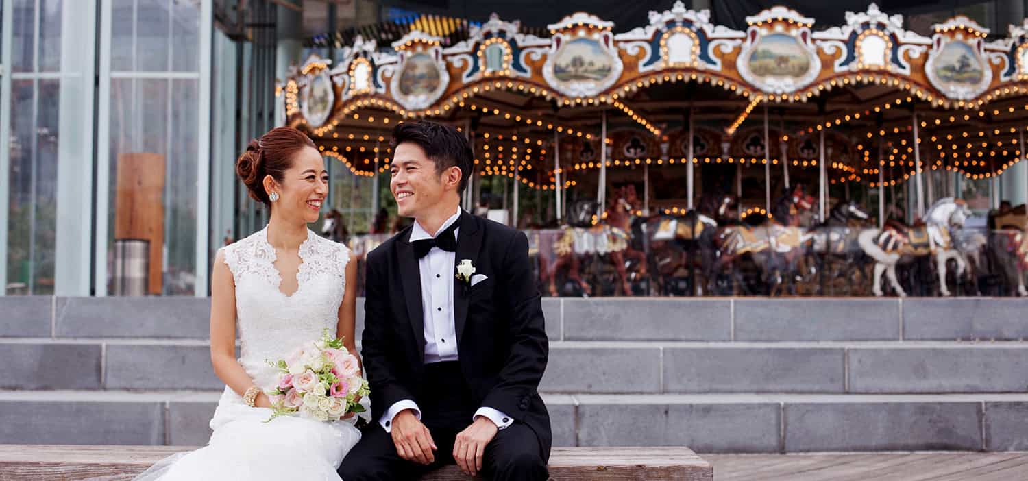 Brooklyn bridge park Jane's Carousel new york city nyc wedding portrait ダンボ ニューヨーク ブライダル ウェディング 結婚式 ブルックリン橋 リバーカフェ